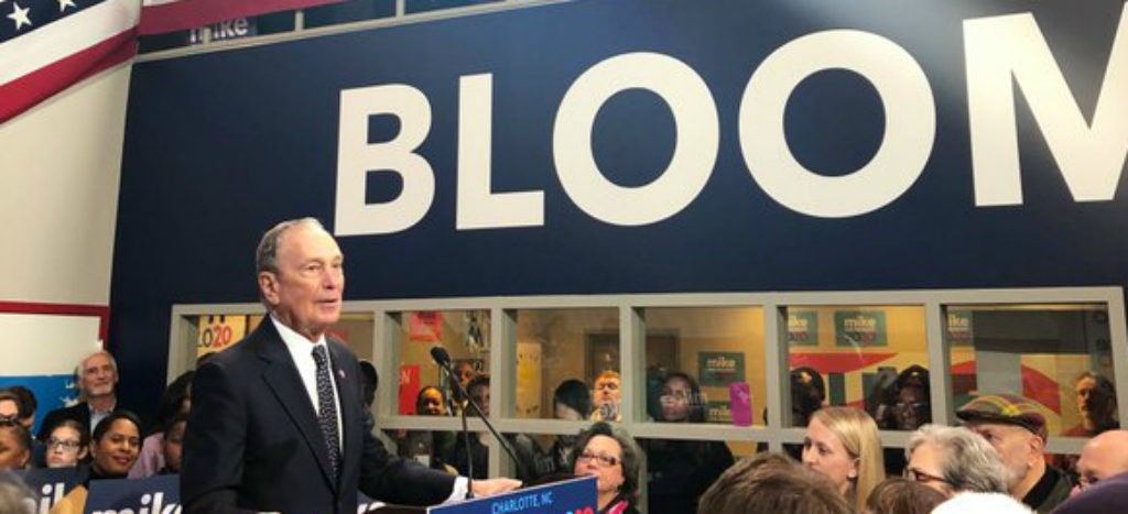   Bloomberg usó mano de obra carcelaria para su campaña presidencial